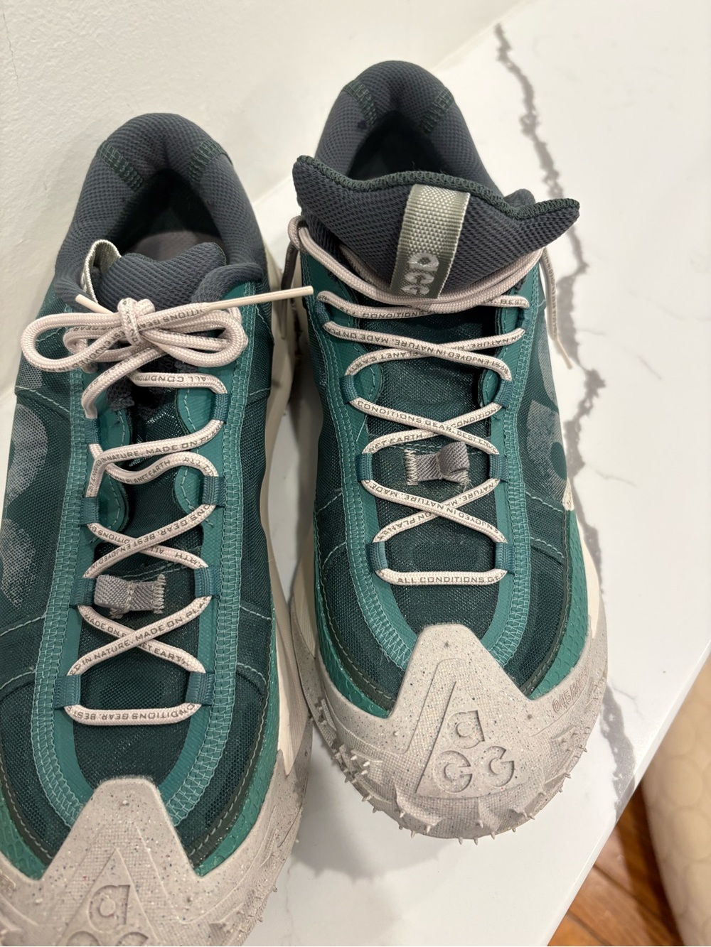 Nike ACG Green and Gray Trail Sneakers